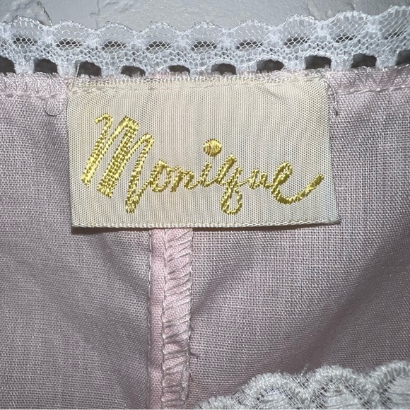 Vintage Monique Elegant Pink Lace-Trimmed Long Romantic Cottagecore Nightgown M - Picture 6 of 10